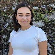 Estudiante de Pedagogía que ofrece clases de refuerzo escolar